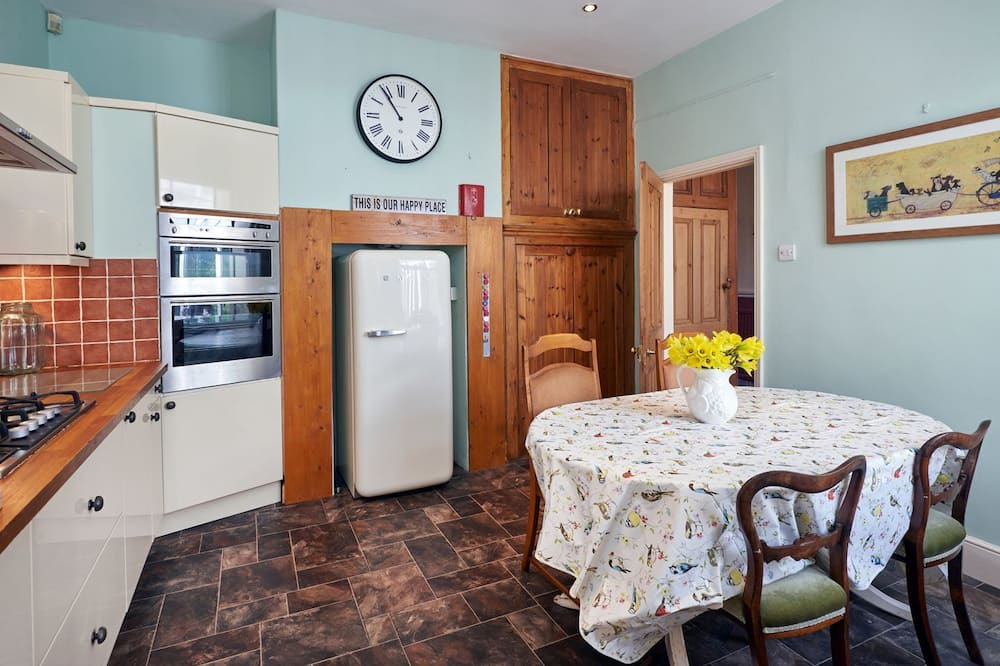 Photo of Kitchen in Kessingland