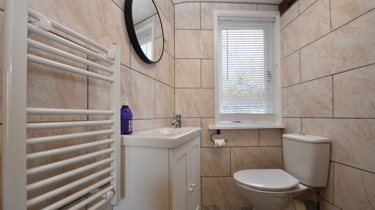 Photo of Bathroom in Playden