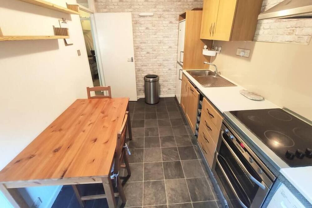 Photo of Others in Reigate