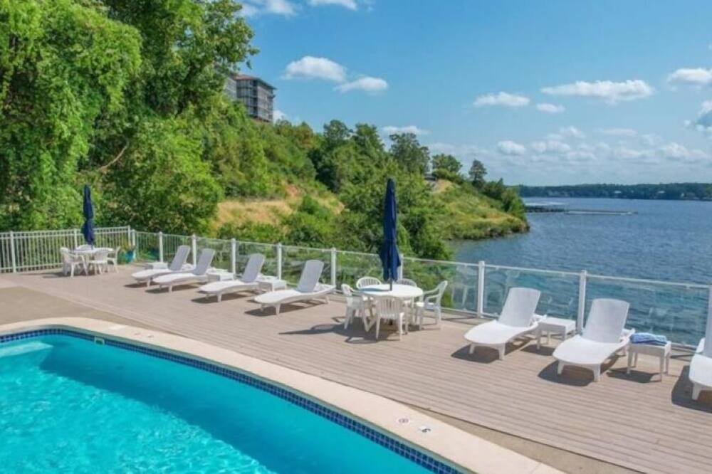 Photo of Outdoor in Lake Ozark