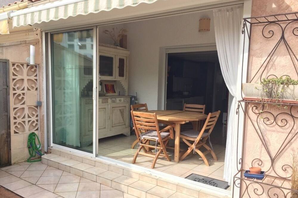 Photo of Patio Balcony in Cap d'Agde