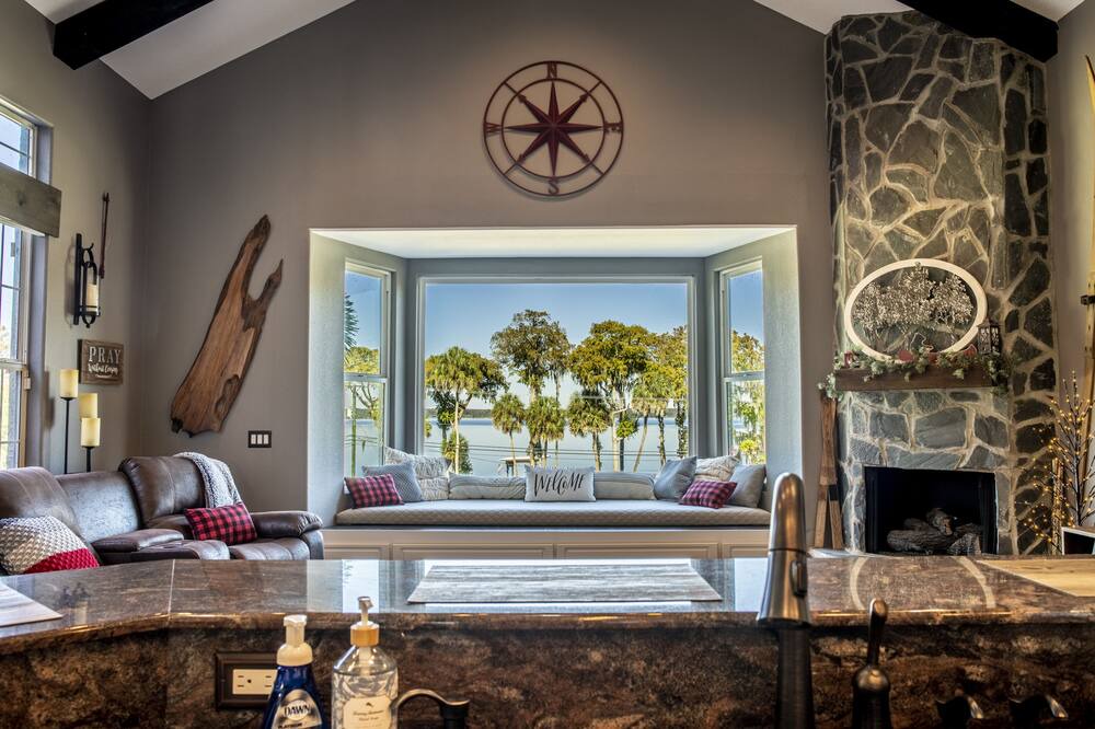 Photo of Livingroom in Thonotosassa