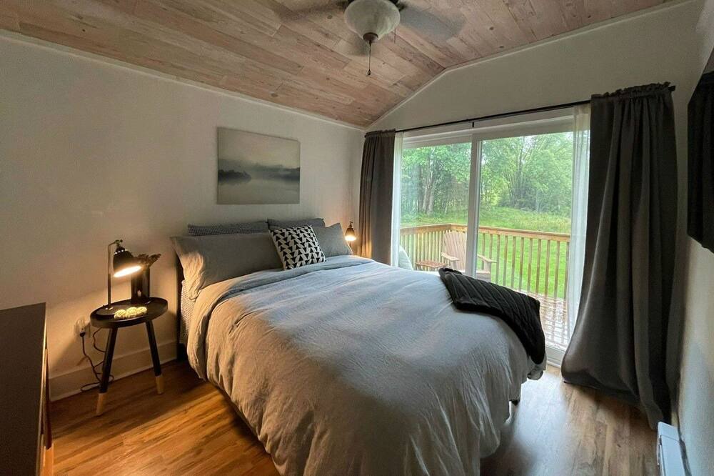 Photo of Bedroom in Minden Hills