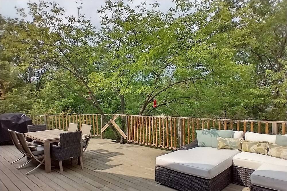Photo of Patio Balcony in Ivanhoe