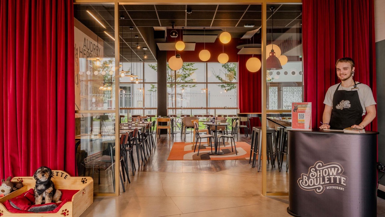 Photo of Others in Lens