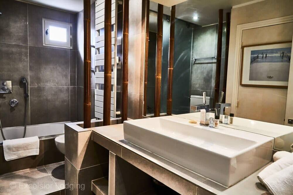 Photo of Bathroom in Latin