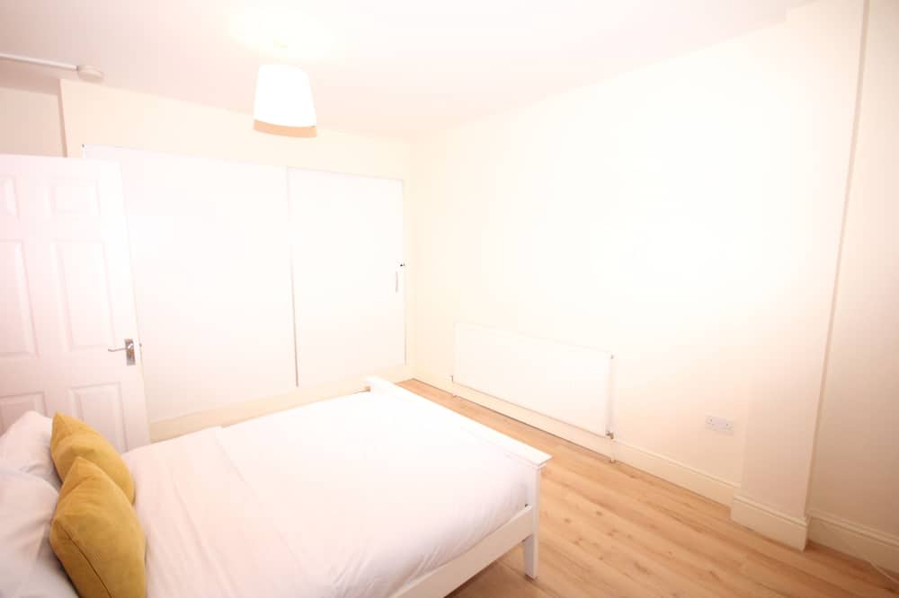 Photo of Bedroom in Heston Central
