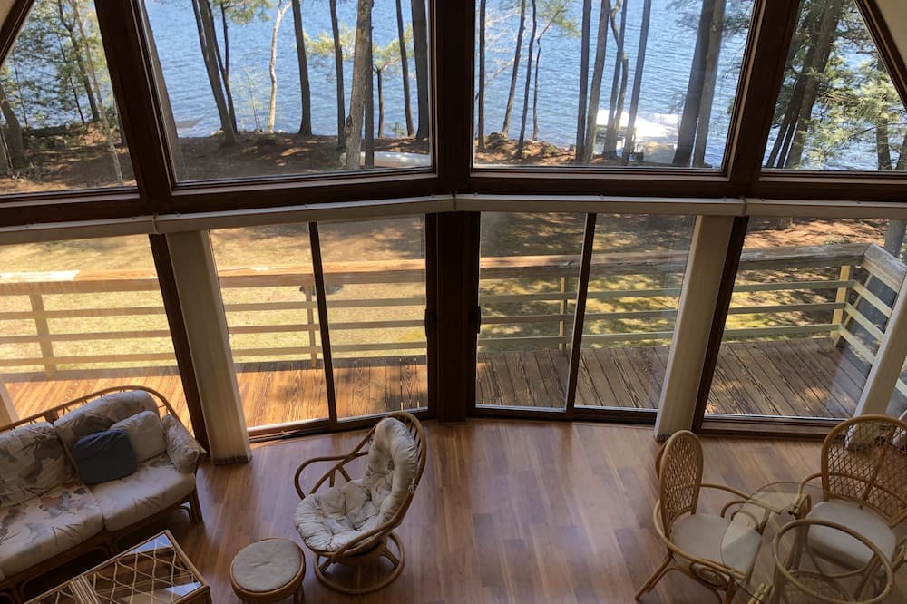 Photo of Livingroom in Liberty