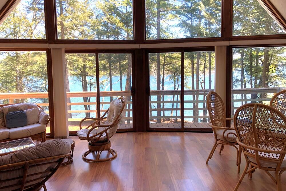 Photo of Livingroom in Liberty