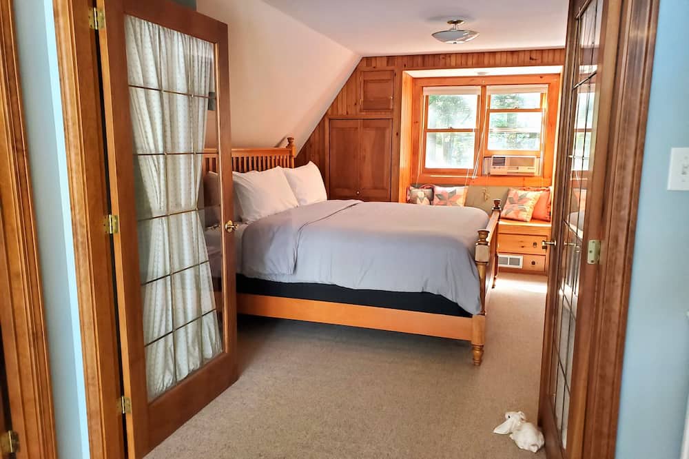 Photo of Bedroom in Liberty