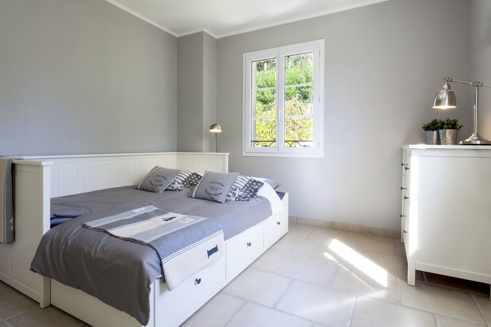 Photo of Others in Pegomas