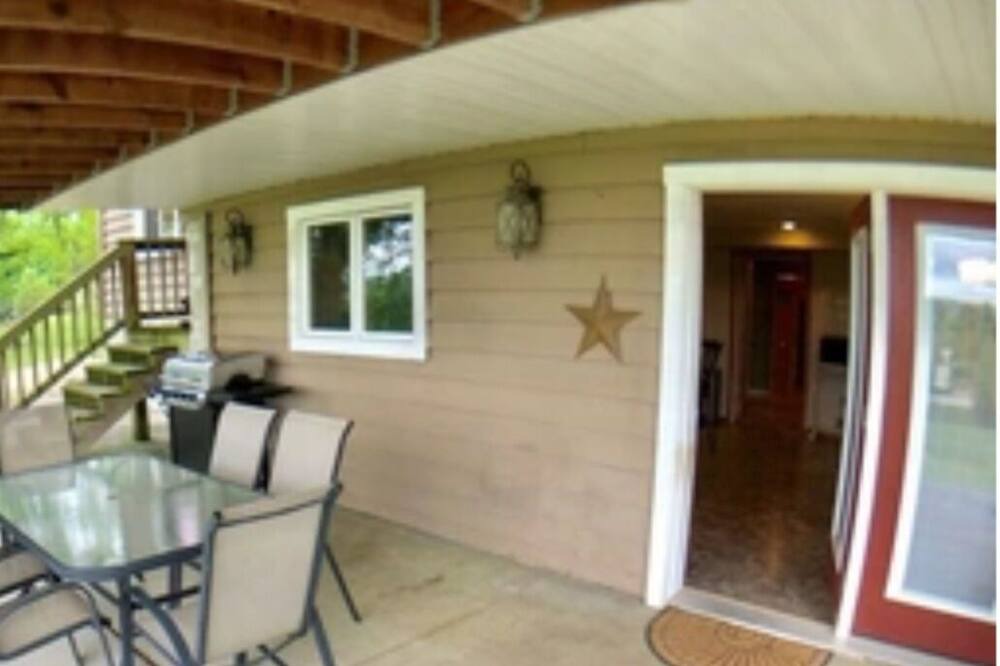 Photo of Patio Balcony in Berryville