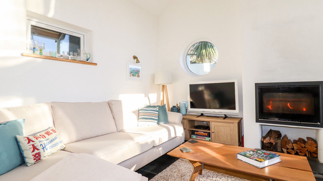 Photo of Bedroom in Trewarmett