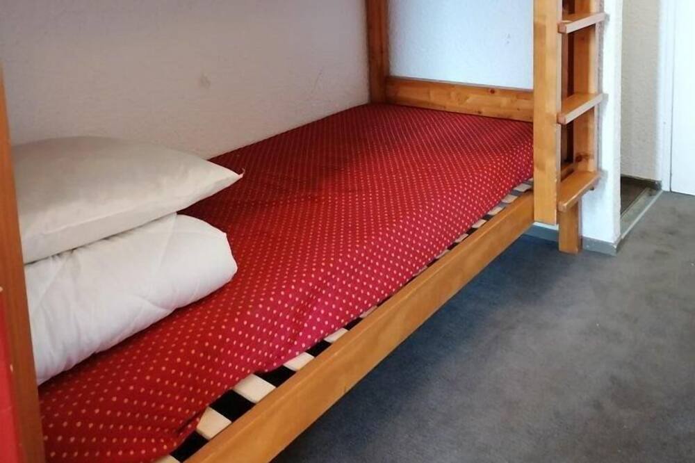 Photo of Bedroom in Eclose-Ouest