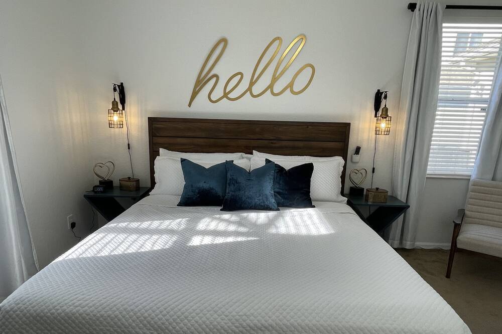 Photo of Bedroom in Trafalgar Village