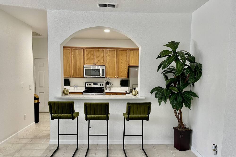 Photo of Kitchen in Trafalgar Village