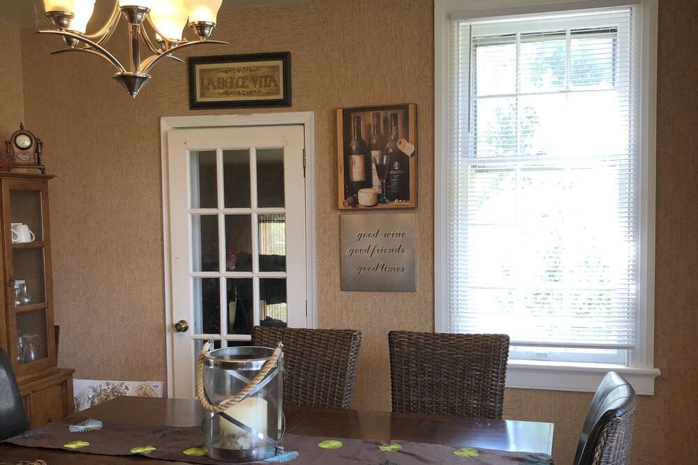 Photo of Kitchen in Colonial Heights