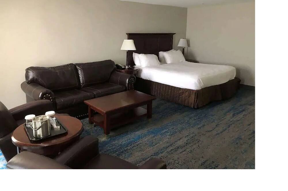 Photo of Bedroom in Independence