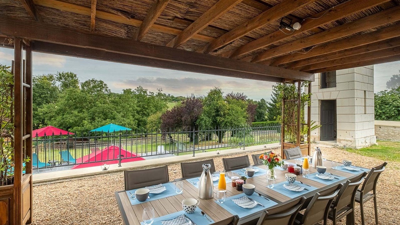 Photo of Patio Balcony in Cravant-les-Coteaux