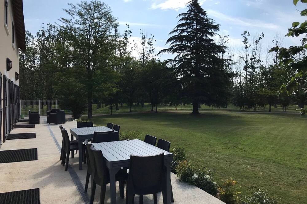 Photo of Outdoor in Chery
