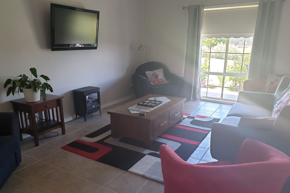 Photo of Livingroom in Lal Lal