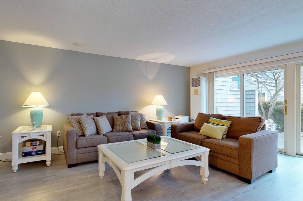Photo of Livingroom in Ocean Park