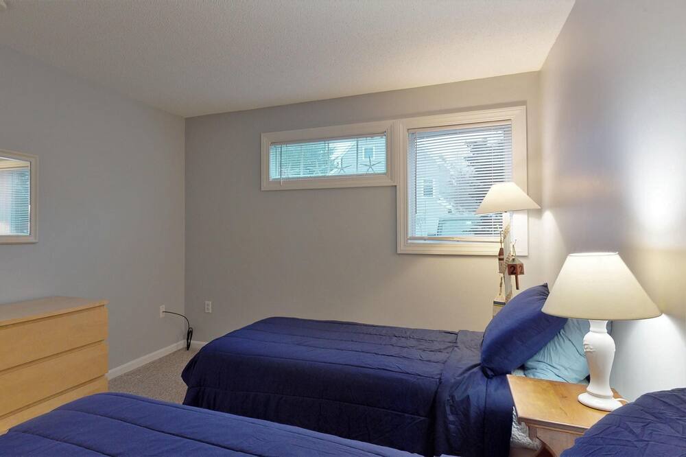 Photo of Bedroom in Ocean Park
