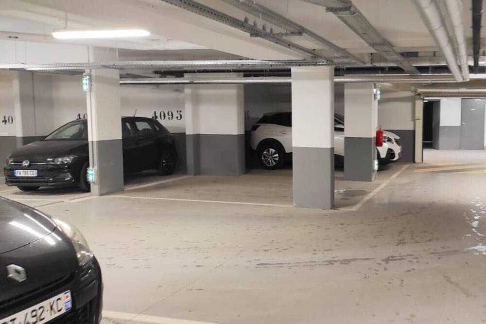 Photo of Others in Velizy-Villacoublay