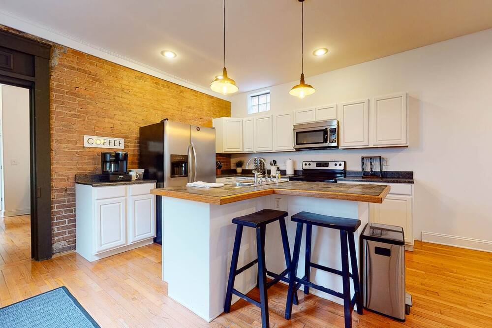 Photo of Kitchen in Smoketown Jackson