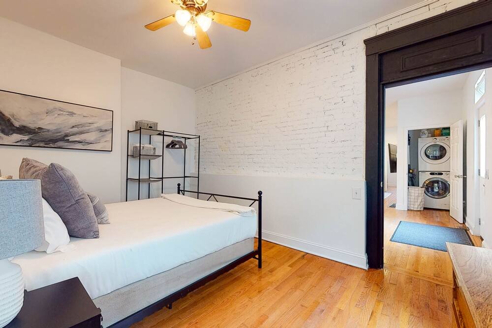 Photo of Bedroom in Smoketown Jackson
