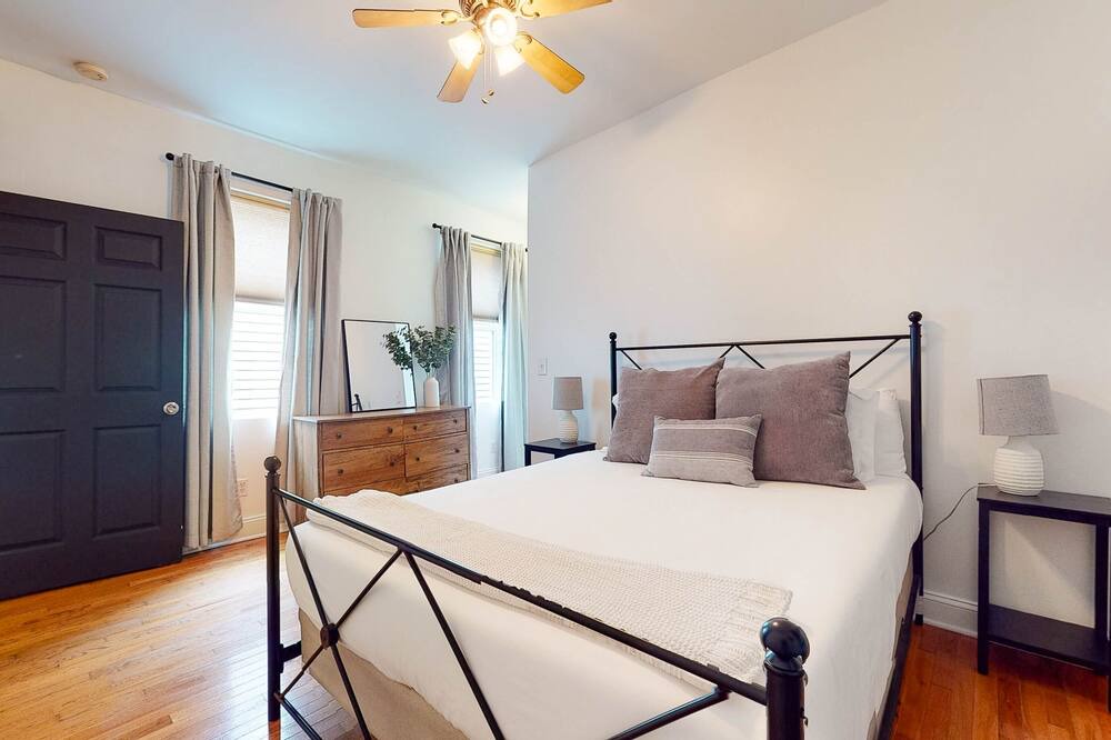 Photo of Bedroom in Smoketown Jackson