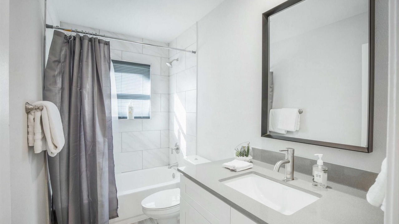 Photo of Bathroom in Hyde Park
