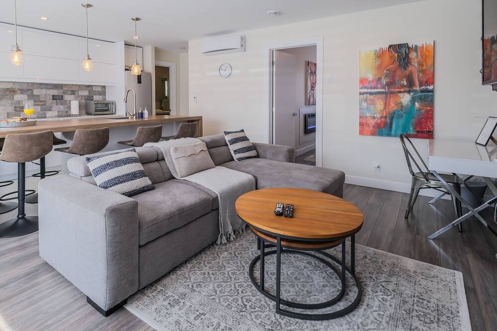Photo of Livingroom in Saint-Faustin-Lac-Carre