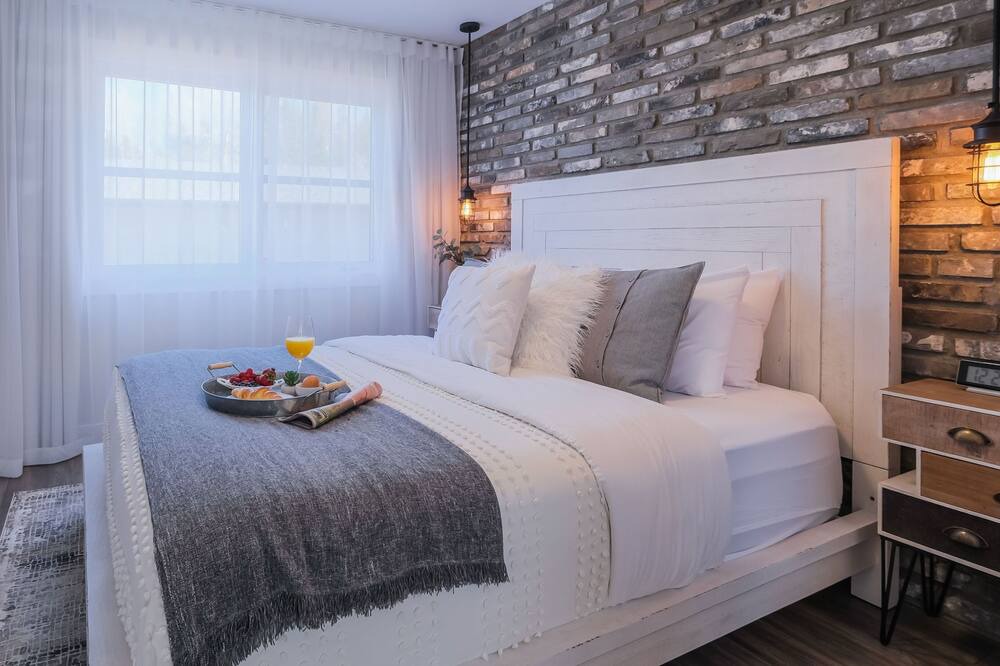 Photo of Bedroom in Saint-Faustin-Lac-Carre