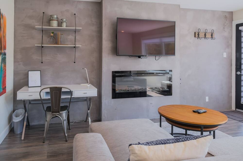 Photo of Livingroom in Saint-Faustin-Lac-Carre