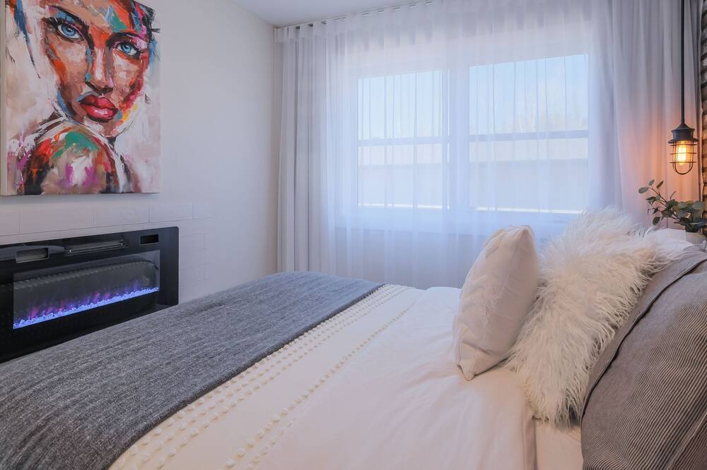 Photo of Bedroom in Saint-Faustin-Lac-Carre