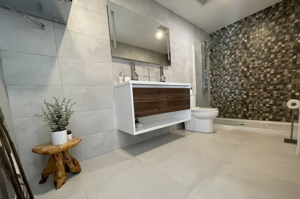 Photo of Bathroom in Saint-Faustin-Lac-Carre