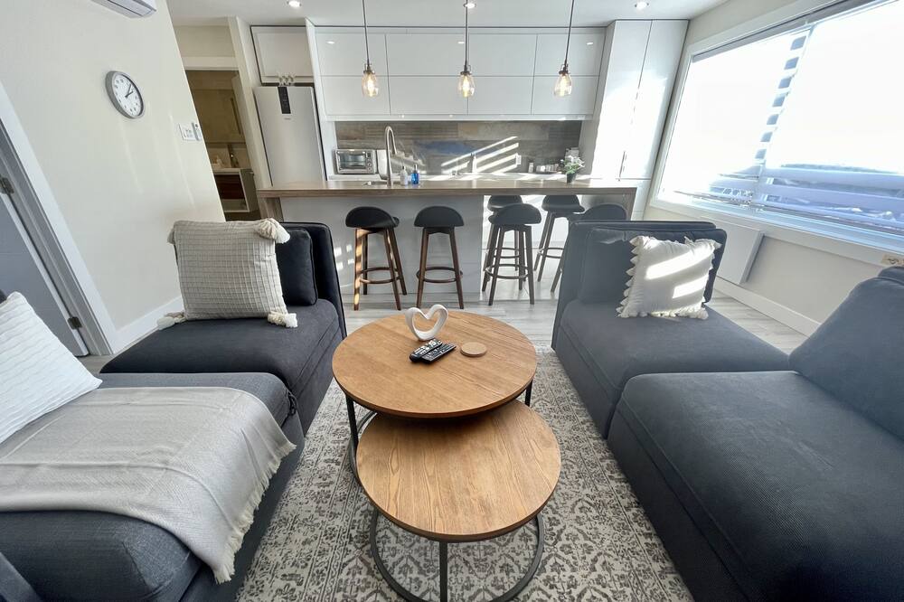 Photo of Livingroom in Saint-Faustin-Lac-Carre