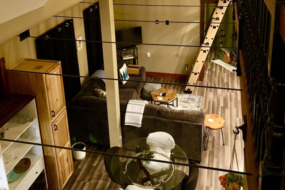 Photo of Livingroom in Hume