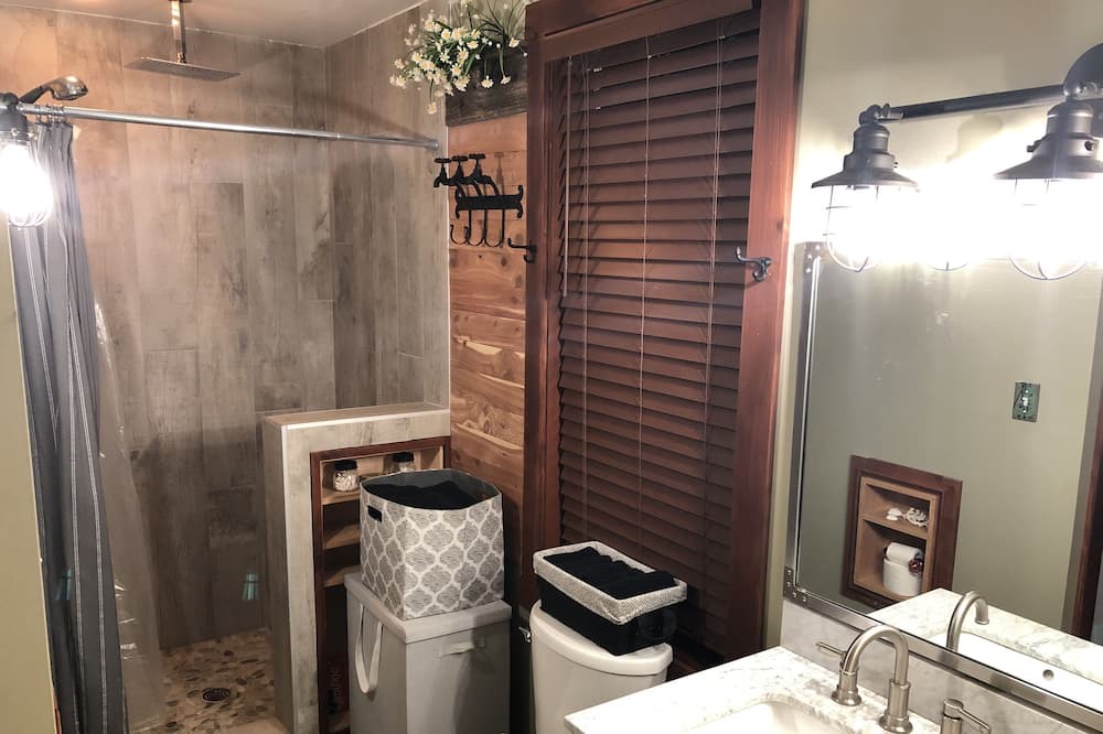 Photo of Bathroom in Hume