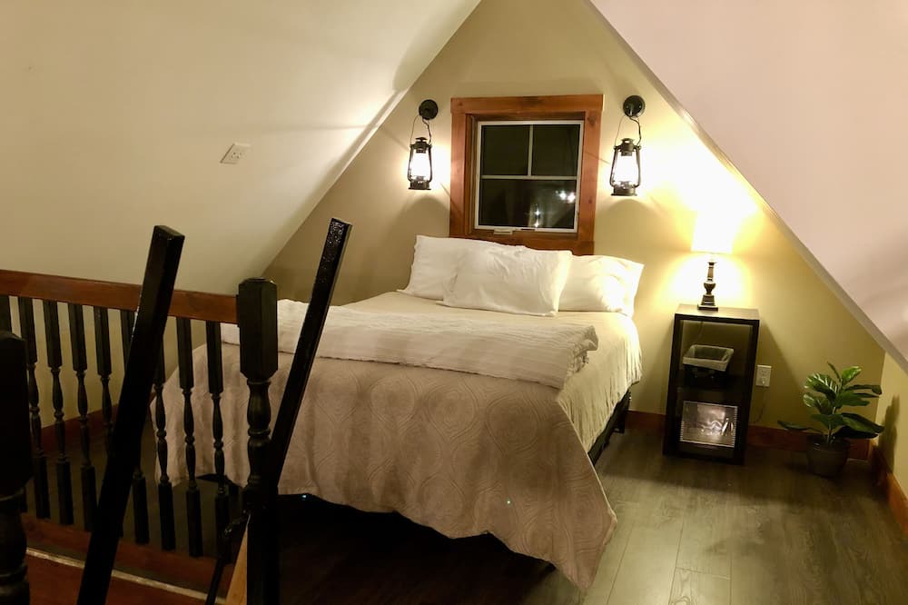 Photo of Bedroom in Hume