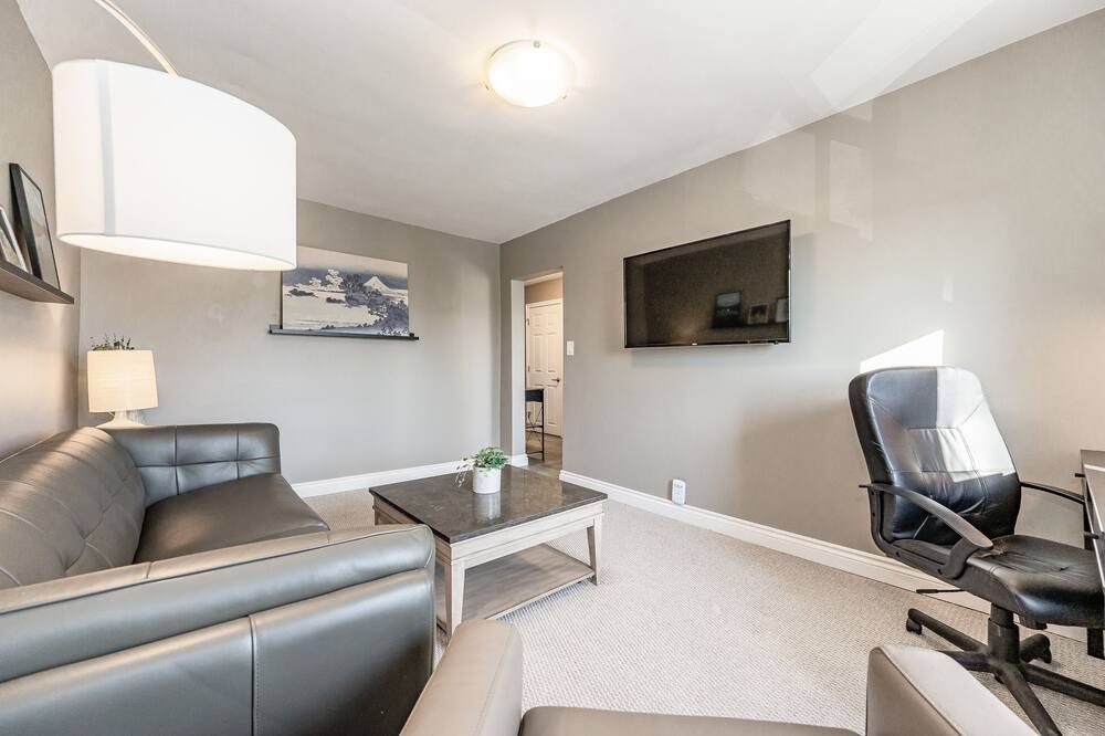 Photo of Bedroom in Hamilton