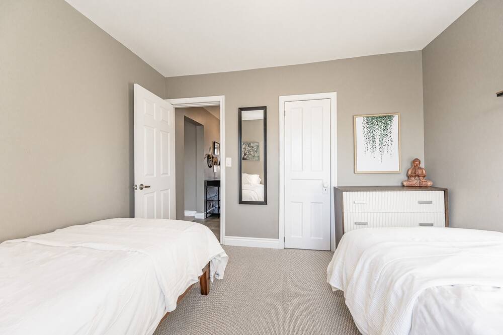 Photo of Bedroom in Hamilton
