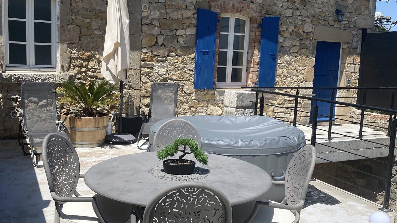 Photo of Outdoor in Bessas