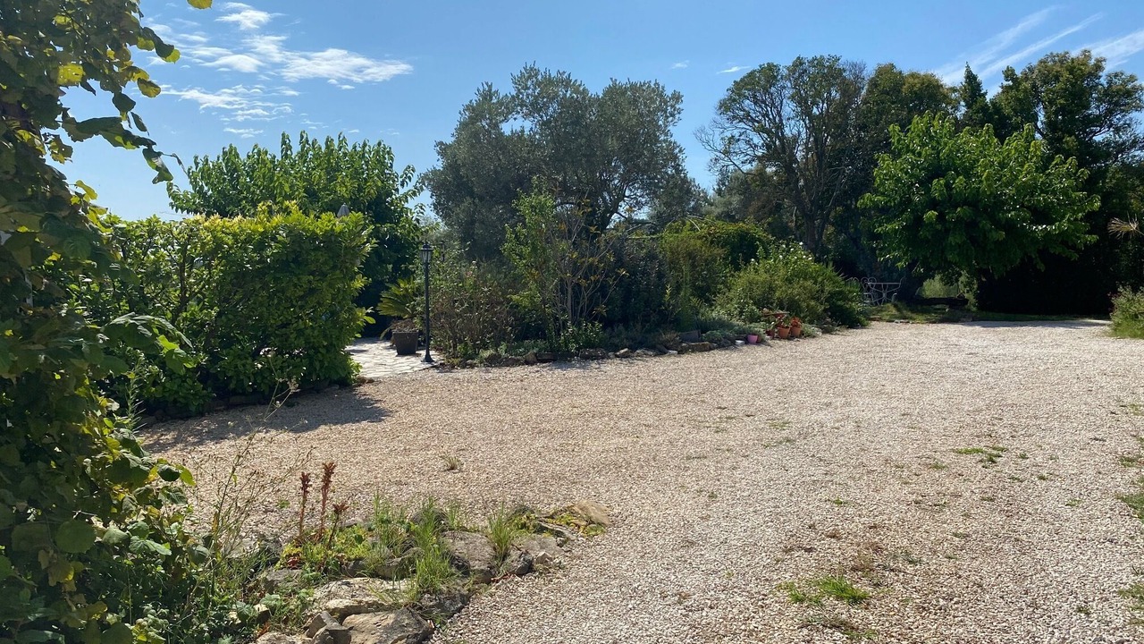 Photo of Outdoor in Bessas