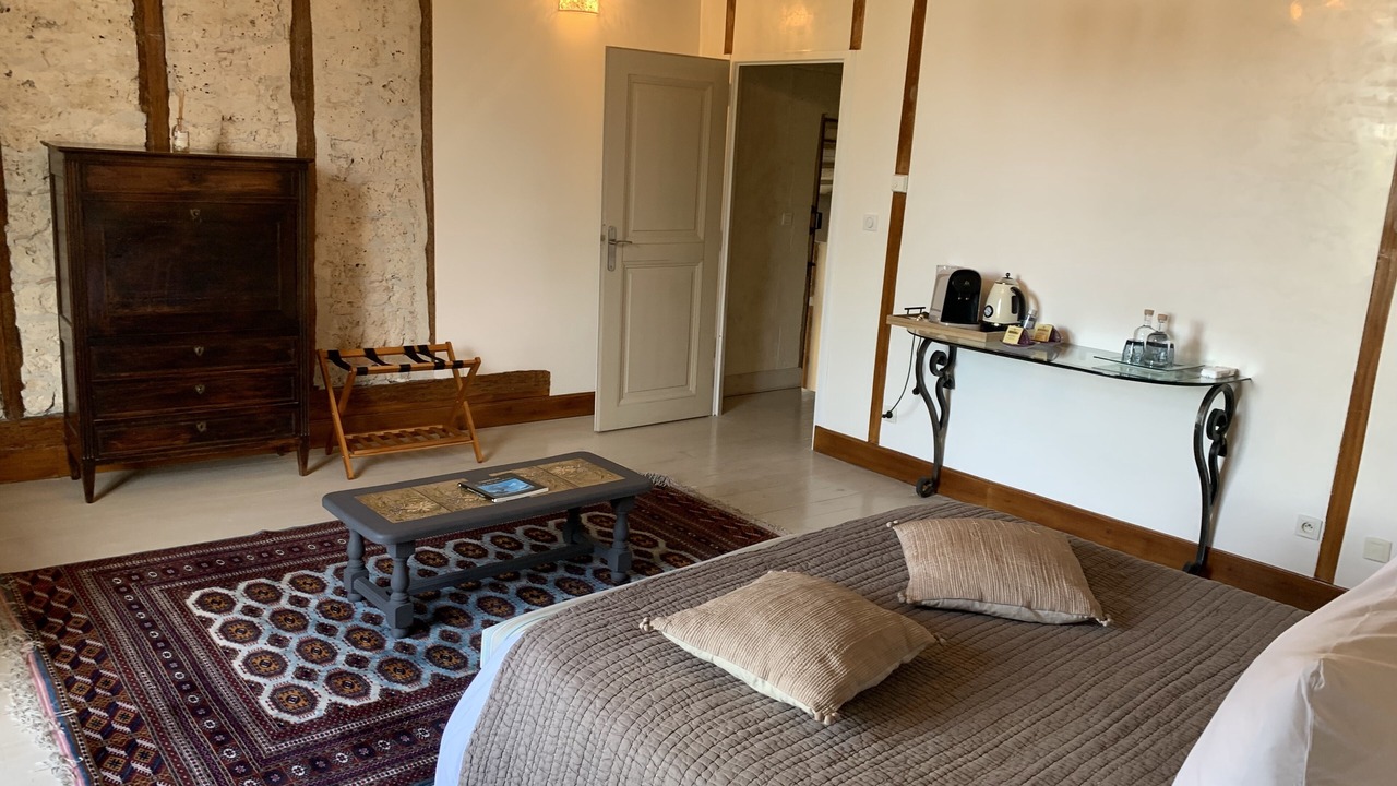 Photo of Bedroom in Valence