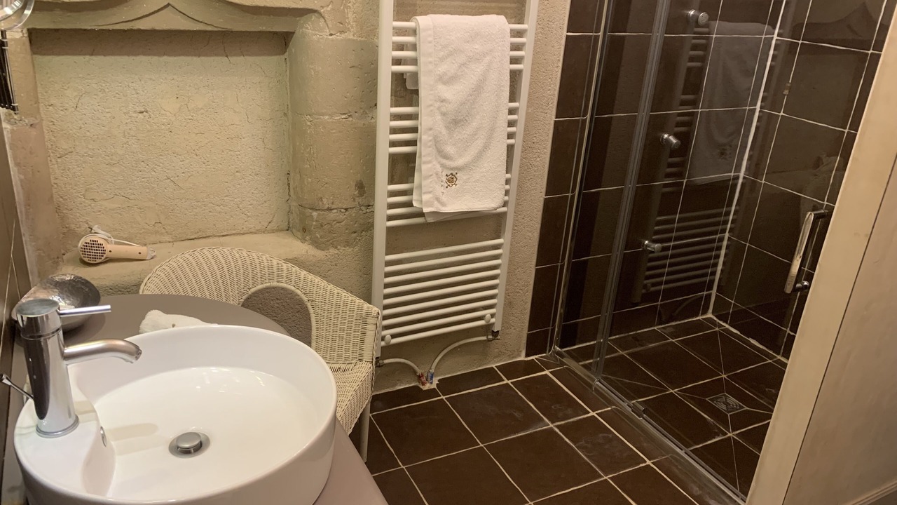 Photo of Bathroom in Valence