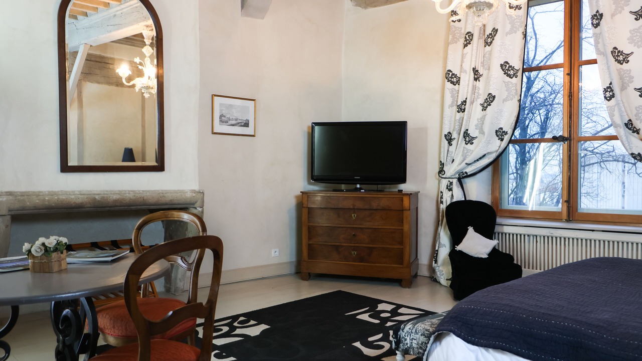 Photo of Bedroom in Valence