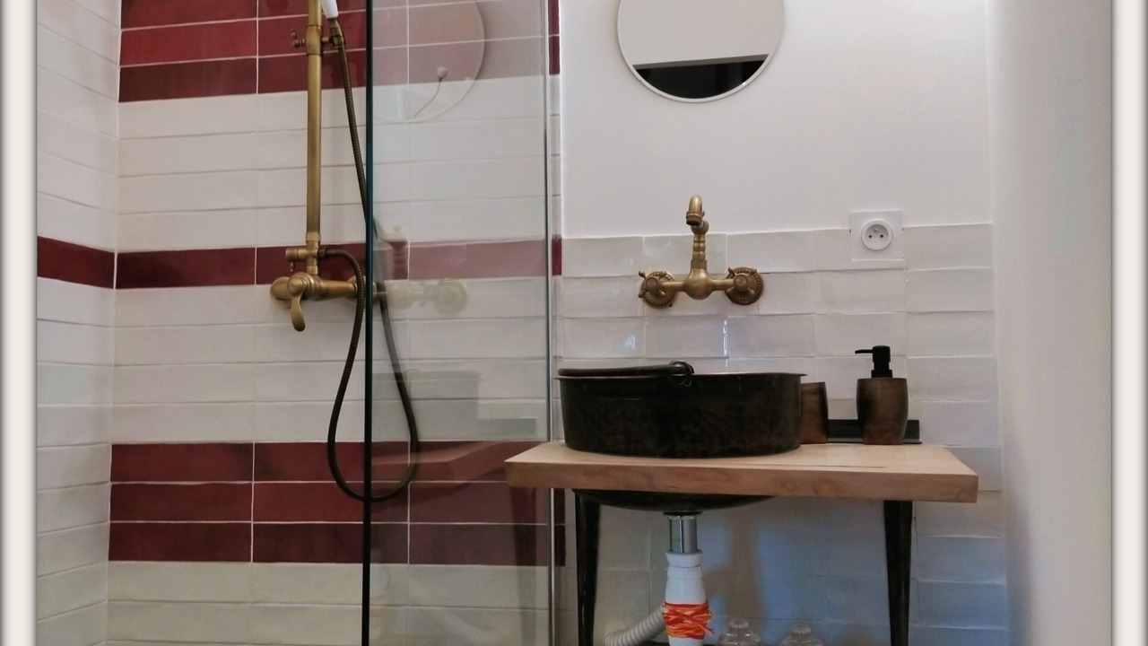 Photo of Bathroom in Prades