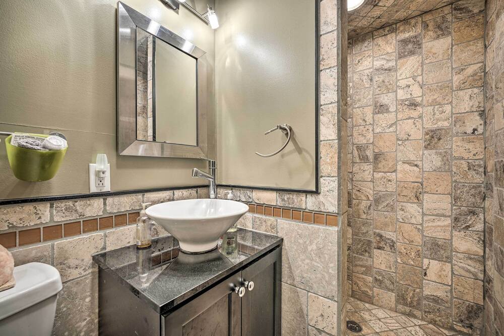 Photo of Bathroom in La Porte